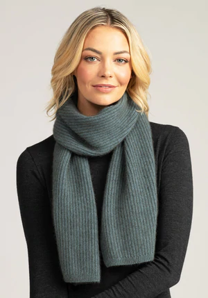 Ribbed Scarf