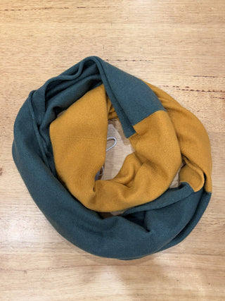 Cashmere Merino 2 Tone Infiniti Scarf