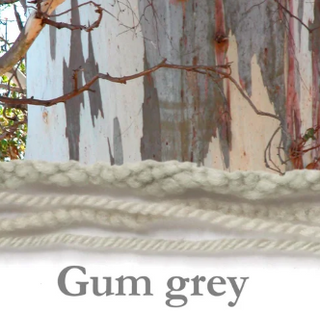 White Gum Wool 10 Ply