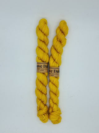 Dove Dale 4ply Sock Minis