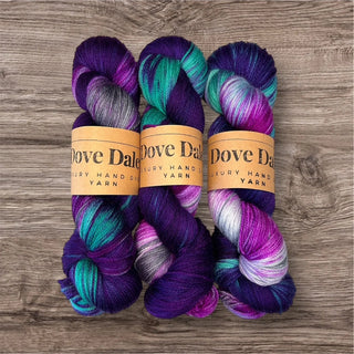Dove Dale 4ply Sock yarn