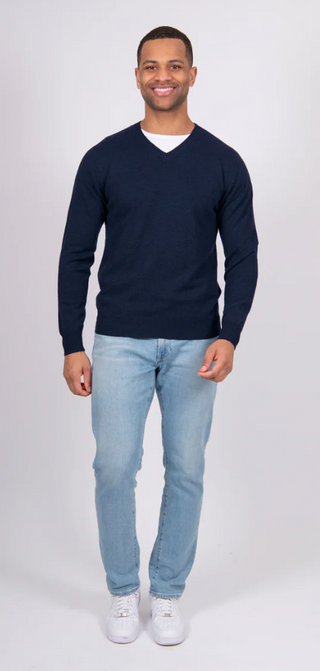 Essential Vee Pullover
