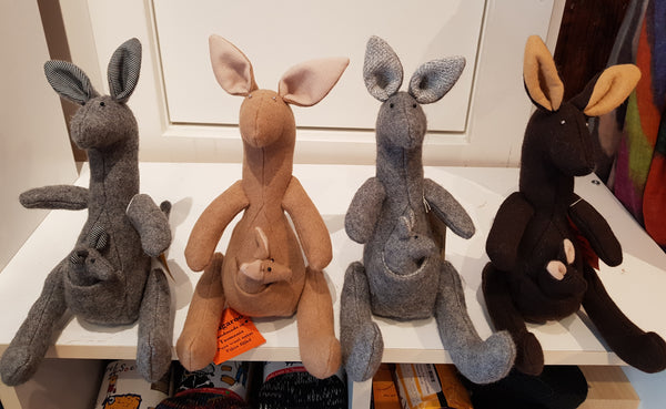 Kangaroo and Joey Pattern
