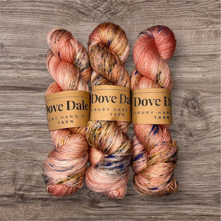 Dove Dale 8ply Sock Yarn