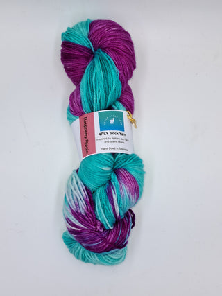 Esdon Lodge Farm Sock Yarn 4 Ply
