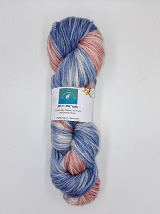 Esdon Lodge Farm 8 Ply Yarn