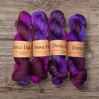 Dove Dale 8ply Sock Yarn