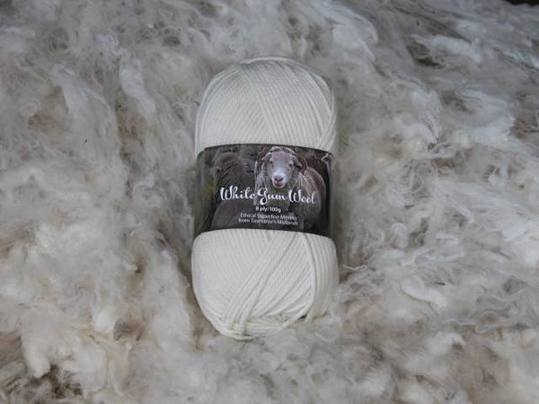 White Gum Wool 8 Ply